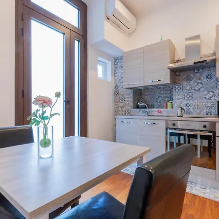 Appartement Ai Piedi Della Collina By Wonderful Italy Turijn